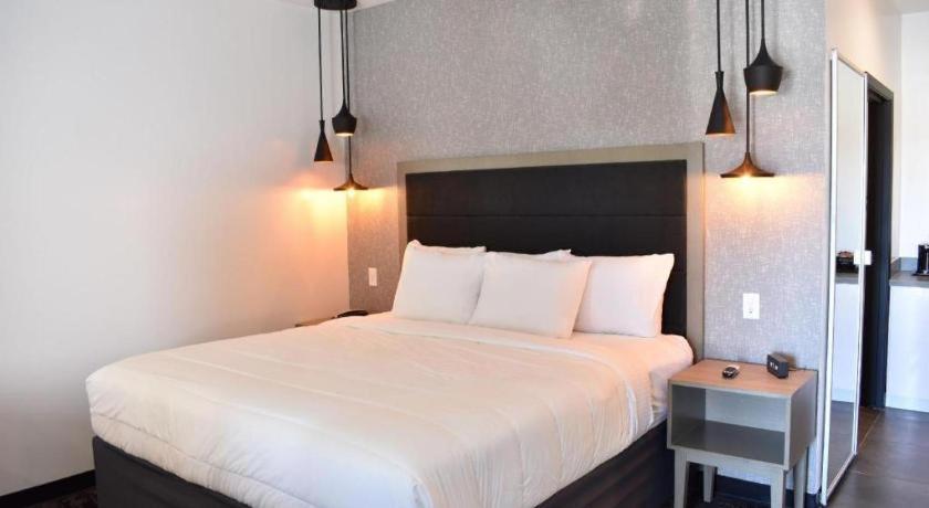 Hotel Bella Jersey Village Bagian luar foto